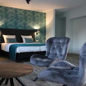 Studio Sis - Aparthotel